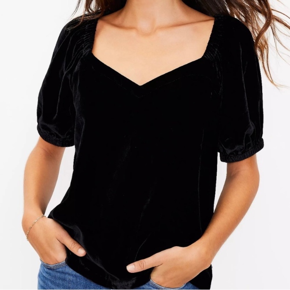 LOFT Women's Black Velvet Puff Sleeve Peasant Blouse Sweetheart Neckline